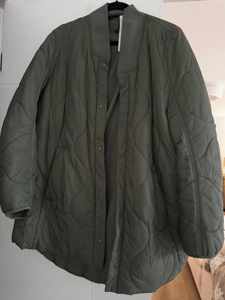 Lululemon Quilted Light Insulation Jacket Medium Olive Long Blanket Coat